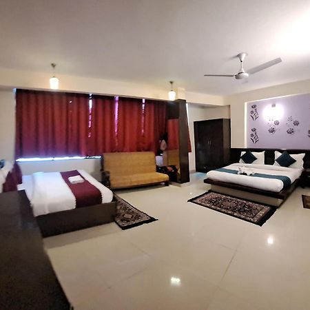 Airport Hotel Port View New Delhi Exterior foto