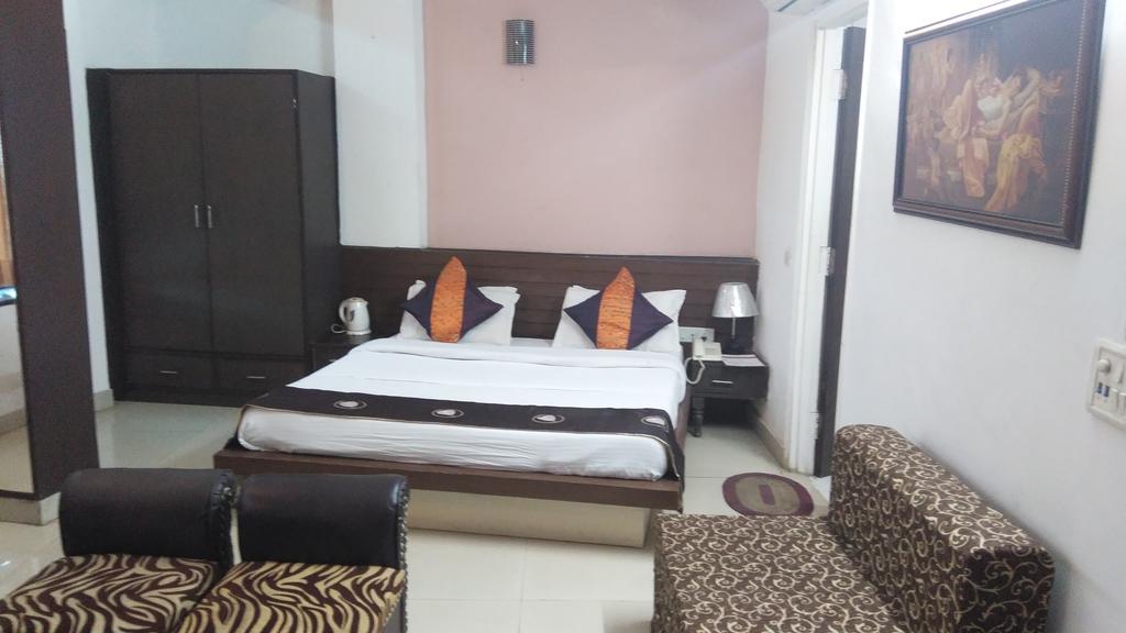 Airport Hotel Port View New Delhi Exterior foto