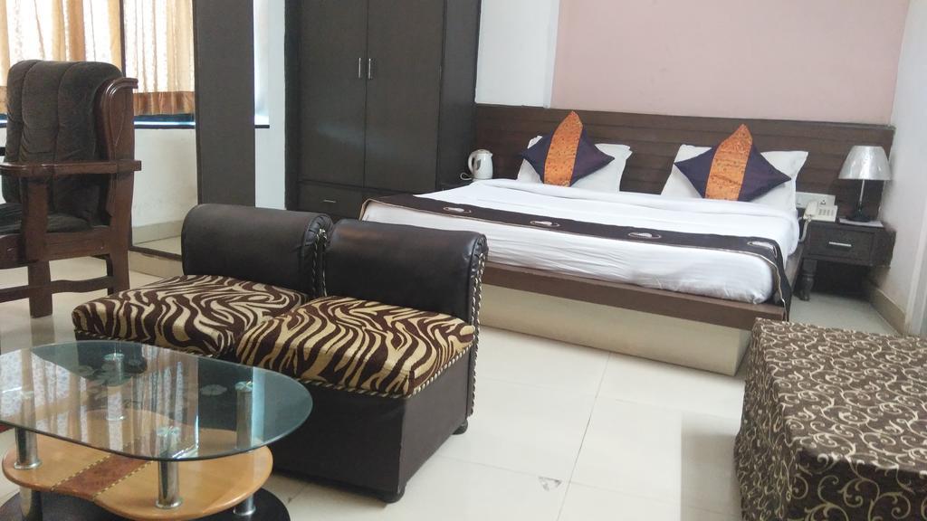 Airport Hotel Port View New Delhi Exterior foto